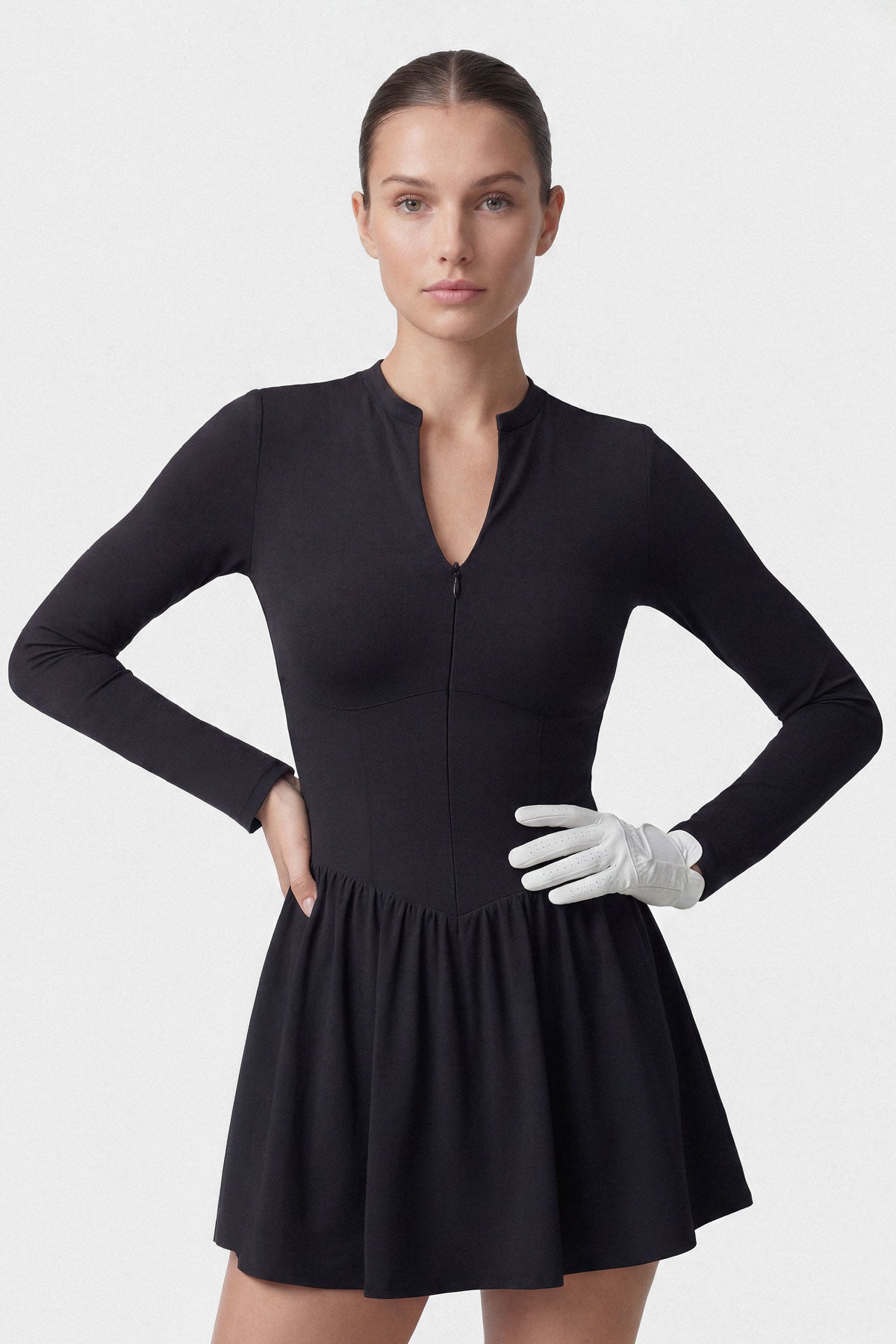 Sunday Round Long Sleeve Golf Dress in Black